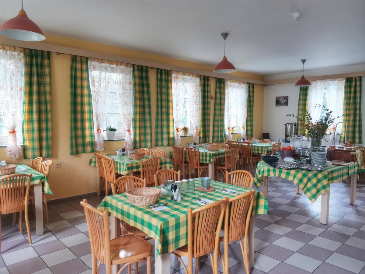 Penzion Pastviny Екстериор снимка